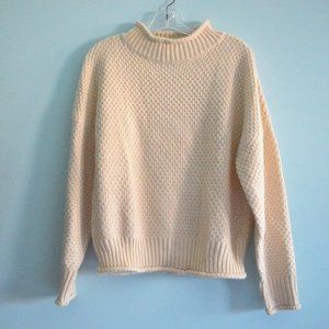 Zesica cream mock neck long sleeved knit sweater sized S